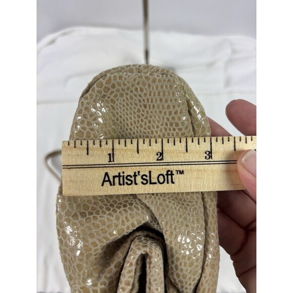 Hobo International Pillow Frame Clutch Tan Leather Snake Reptile Shoulder Strap - Picture 9 of 10